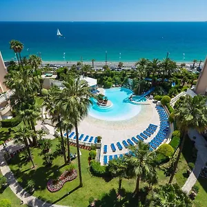 #cannes Boccacabana Beach, Seafront, In Résid Pierre&vacances 3 Stars Cannes