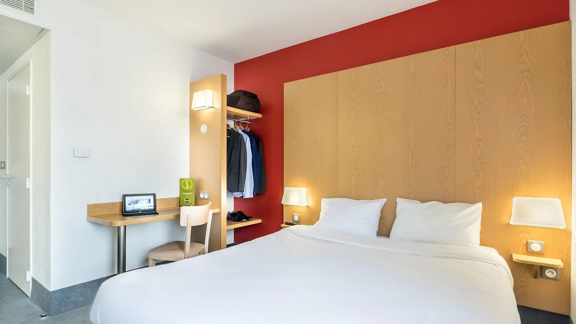 B&B HOTEL Cannes La Bocca Plage